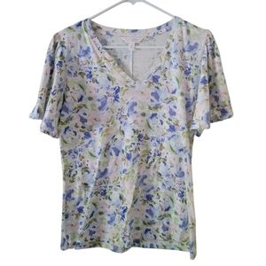 Lauren Conrad Floral V Neck Top
